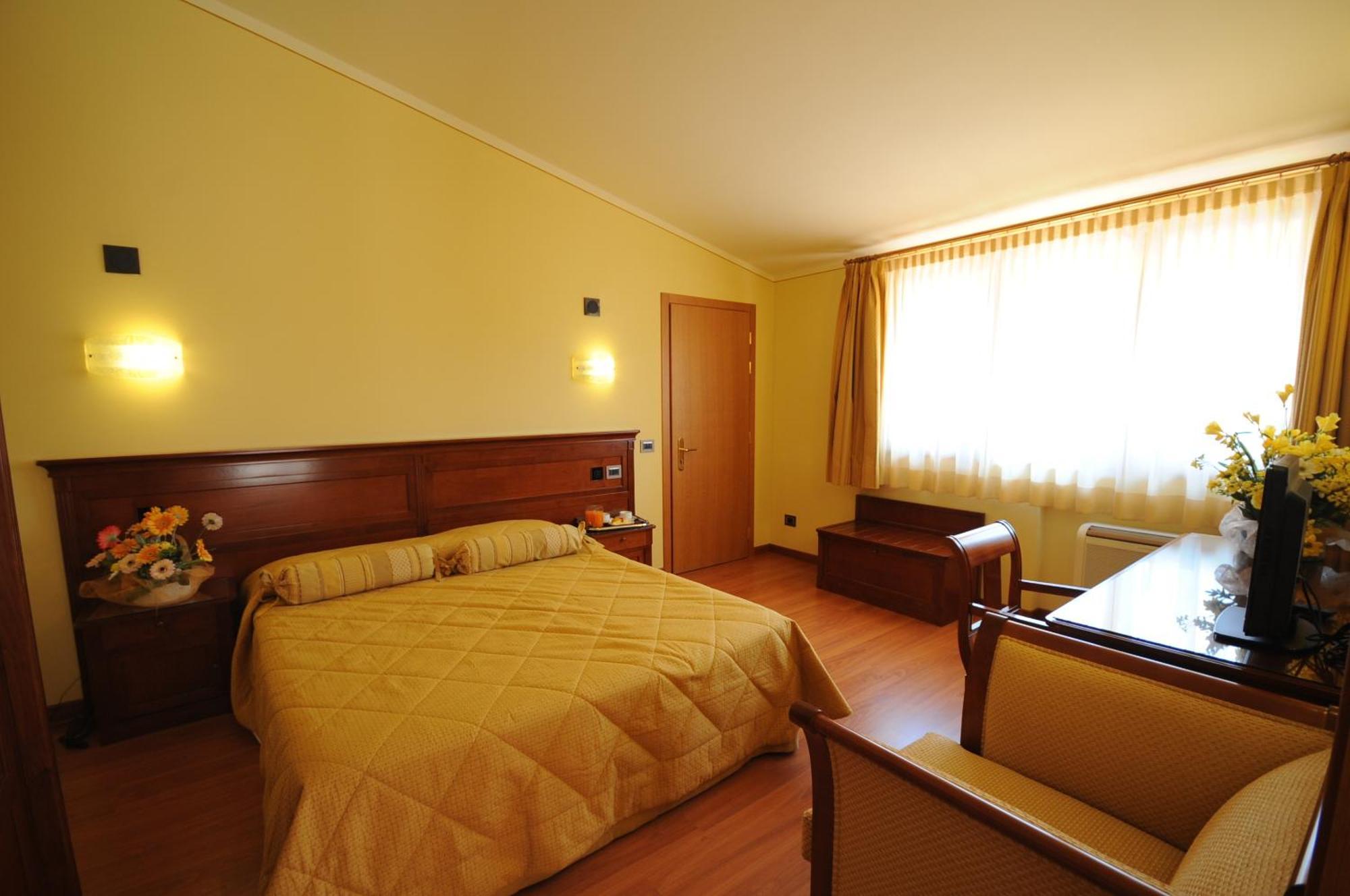 Hotel Panoramic Montepulciano Exterior photo